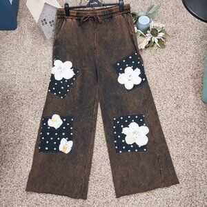 3540 Size 2X Zenana Mineral Washed Upcycled Pull On Pants with Raw Hem,NWT.